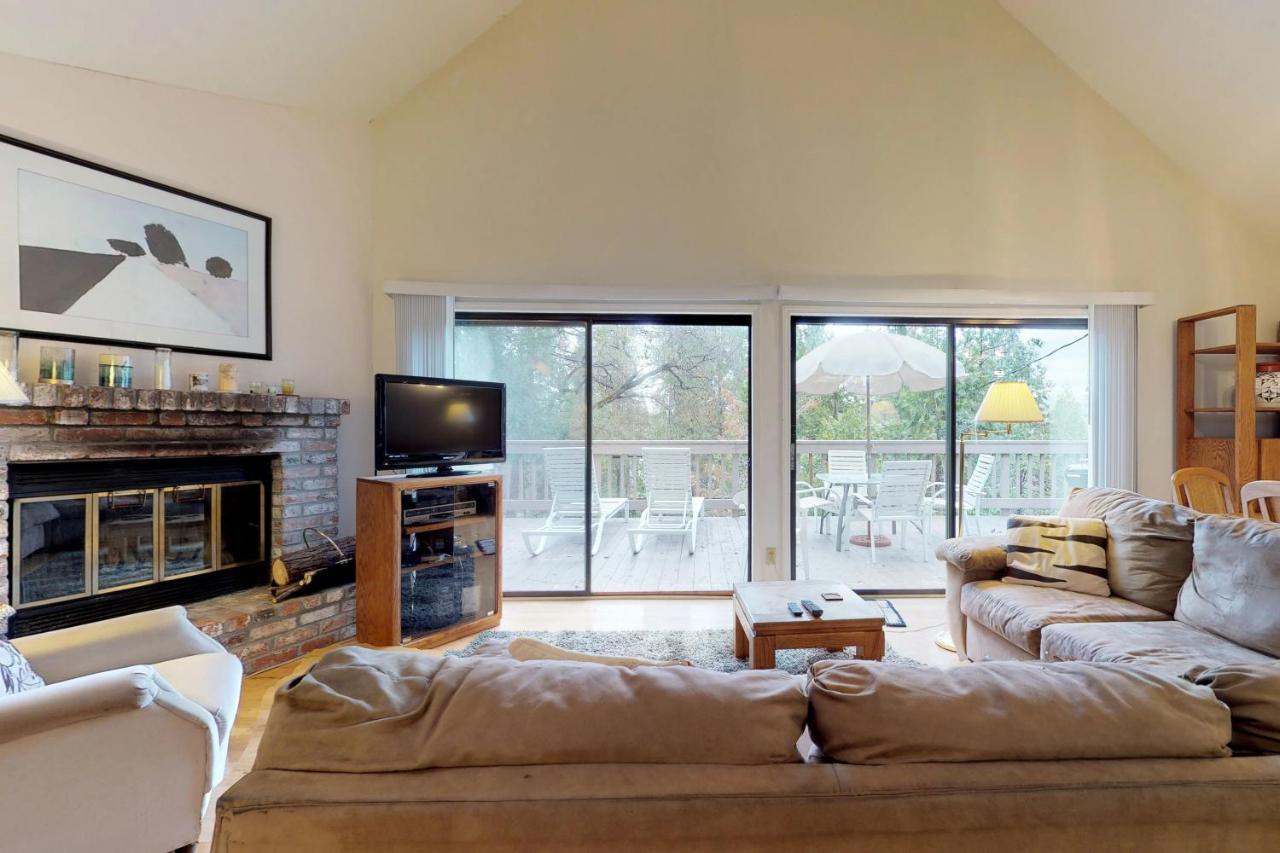 Cozy Chalet Groveland Luaran gambar